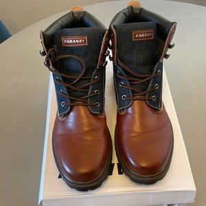 Mens stylish work boot. Size 10. Excellent condition